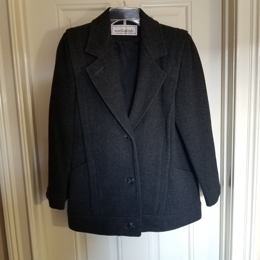 Authentic Mackintosh wool gray jacket Size 8